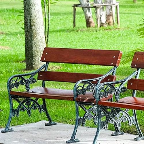 Estetik laky - zahradní nábytek